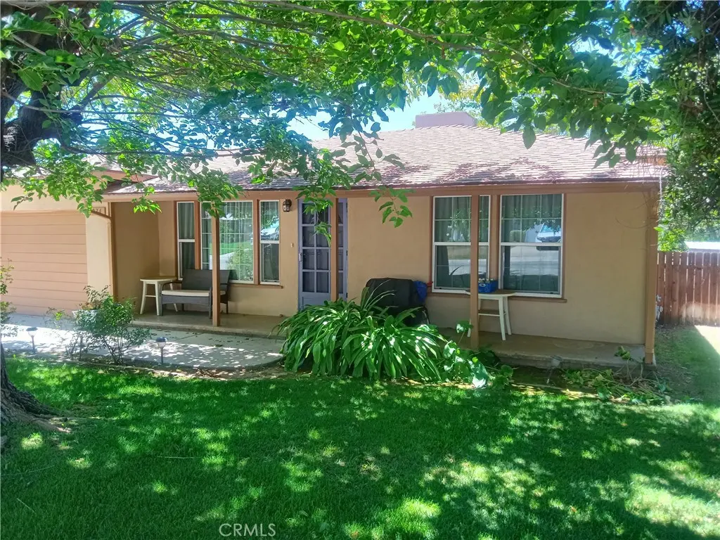 1034 2nd Place, Calimesa, CA — listing photo 1