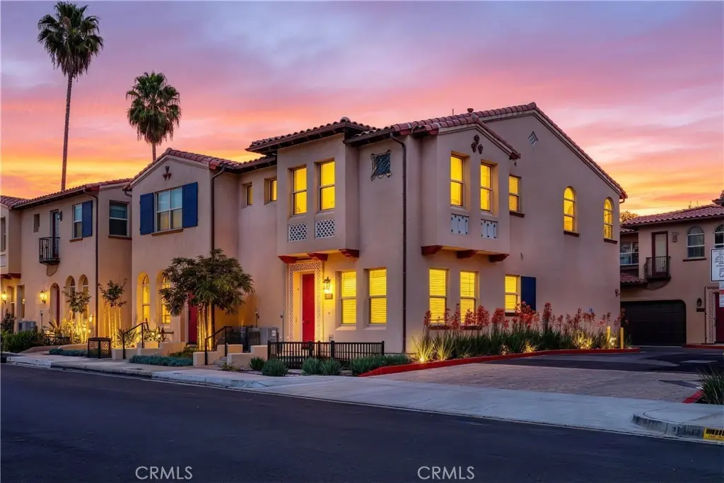 Residential Lease for rent at 826 Francesca, Walnut, Los Angeles County, CA featuring 3 beds and 3 baths