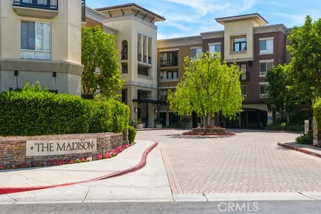 24595 Town Center Drive 3305, Valencia, CA — listing photo 1