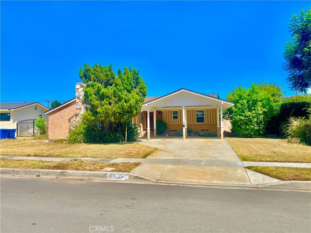 16527 Superior, Northridge, CA — listing photo 1