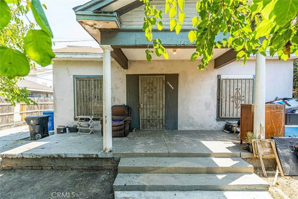 11422 Willowbrook, Los Angeles, CA — listing photo 1