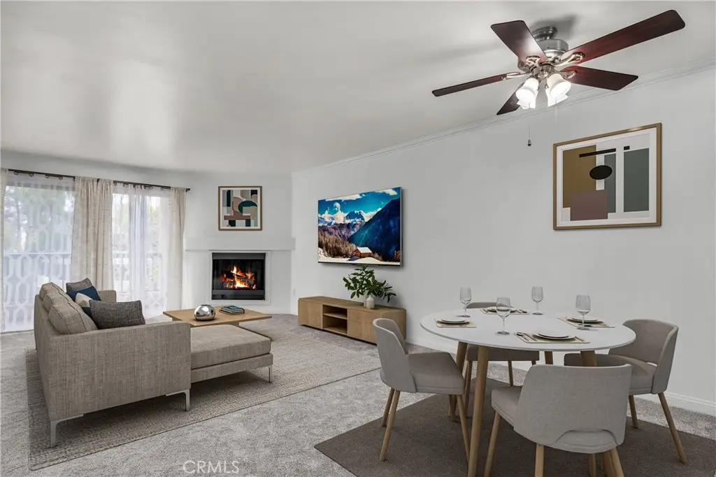 5500 Owensmouth Avenue 228, Woodland Hills, CA — listing photo 1