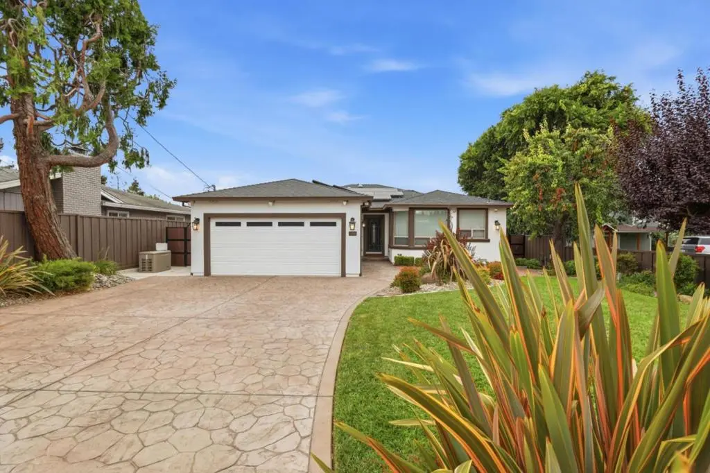 Single Family Residence for sale at 1008 El Toro Drive, Hollister, CA featuring 4 beds and 2 baths
