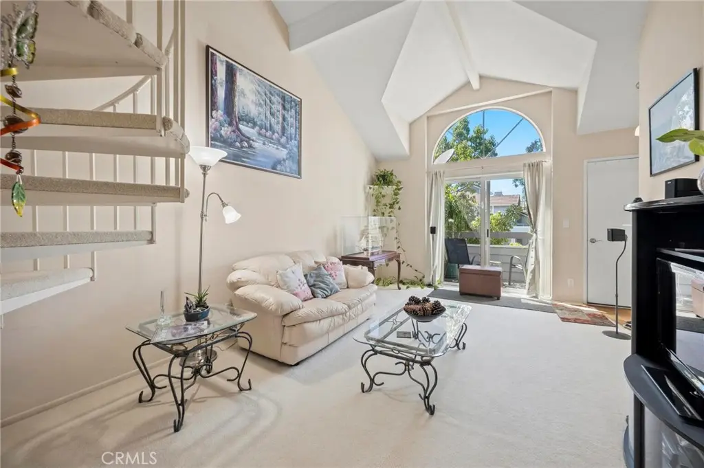 20334 Rue Crevier 622, Canyon Country, CA — listing photo 1