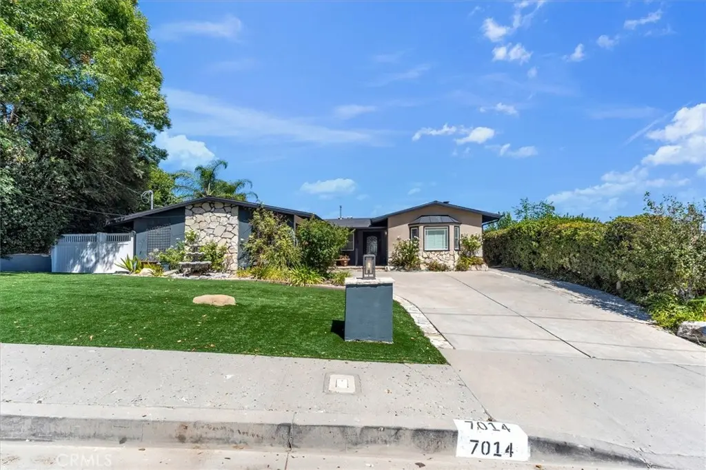 7014 Middlesbury Ridge, West Hills, CA — listing photo 1