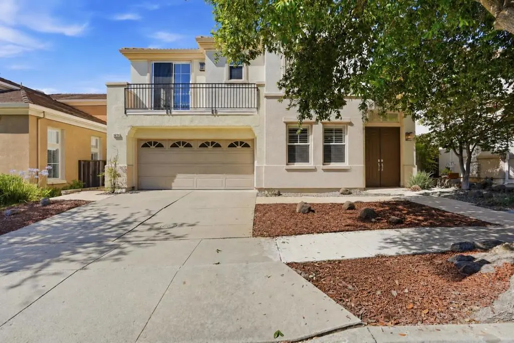 Single Family Residence for sale at 1673 Via Campagna, San Jose, CA featuring 5 beds and 3 baths