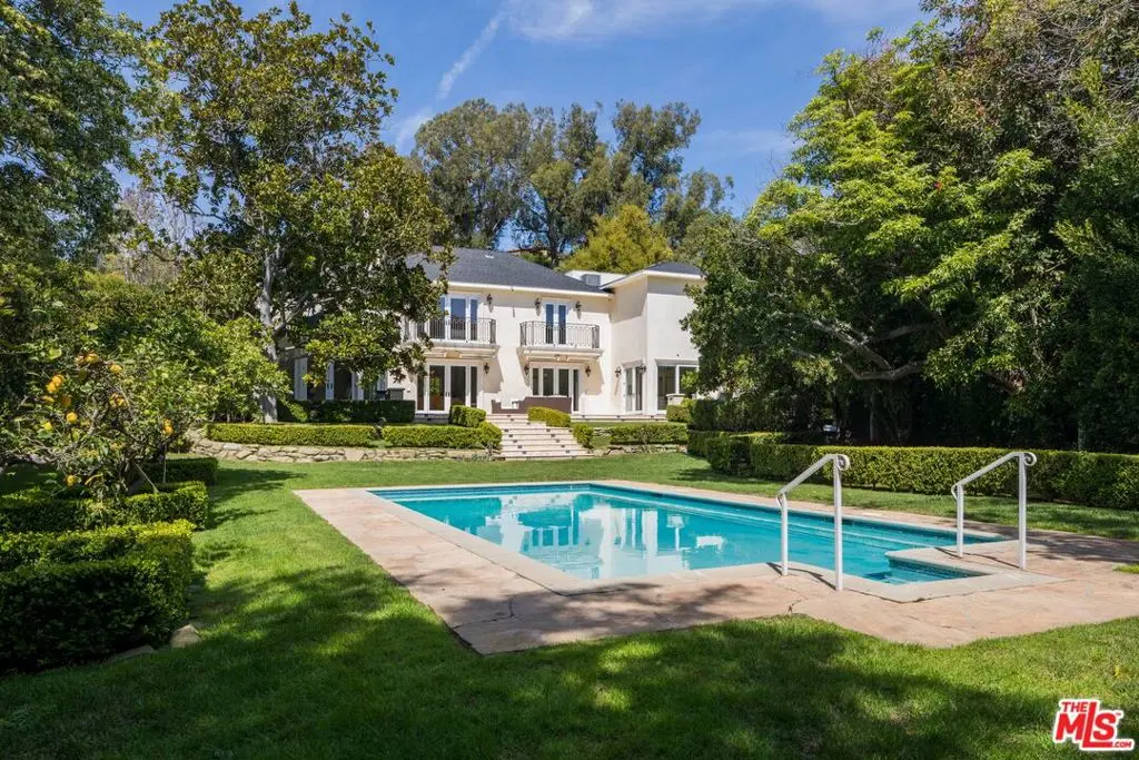 Single Family Residence for rent at 10914 Bellagio Road, Los Angeles, CA featuring 4 beds and 5 baths