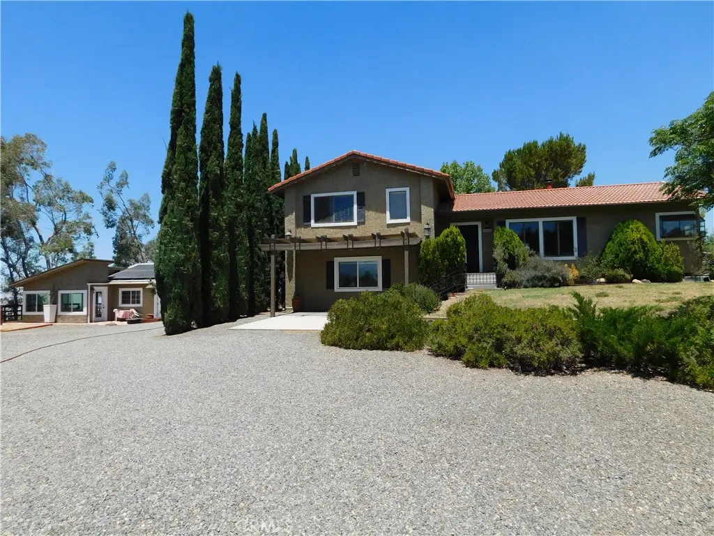 41430 Rolling Hills, Aguanga, CA — listing photo 1