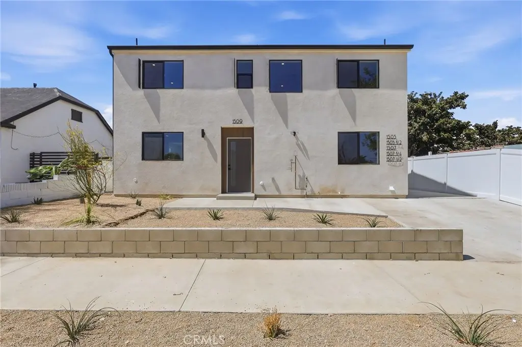 Apartment for sale at 1507 W 83rd Street, Los Angeles, CA