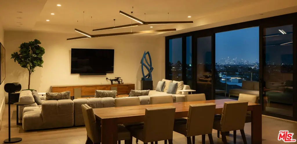 8420 Sunset Boulevard 602, West Hollywood, CA — listing photo 1