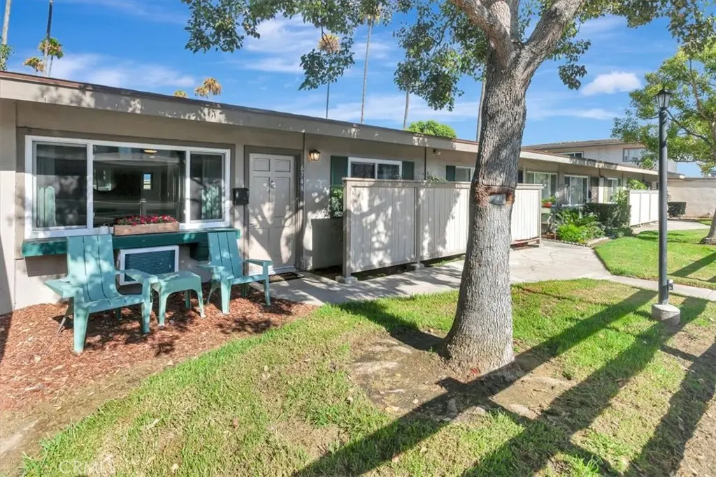 674 W Main Street A, Tustin, CA — listing photo 1