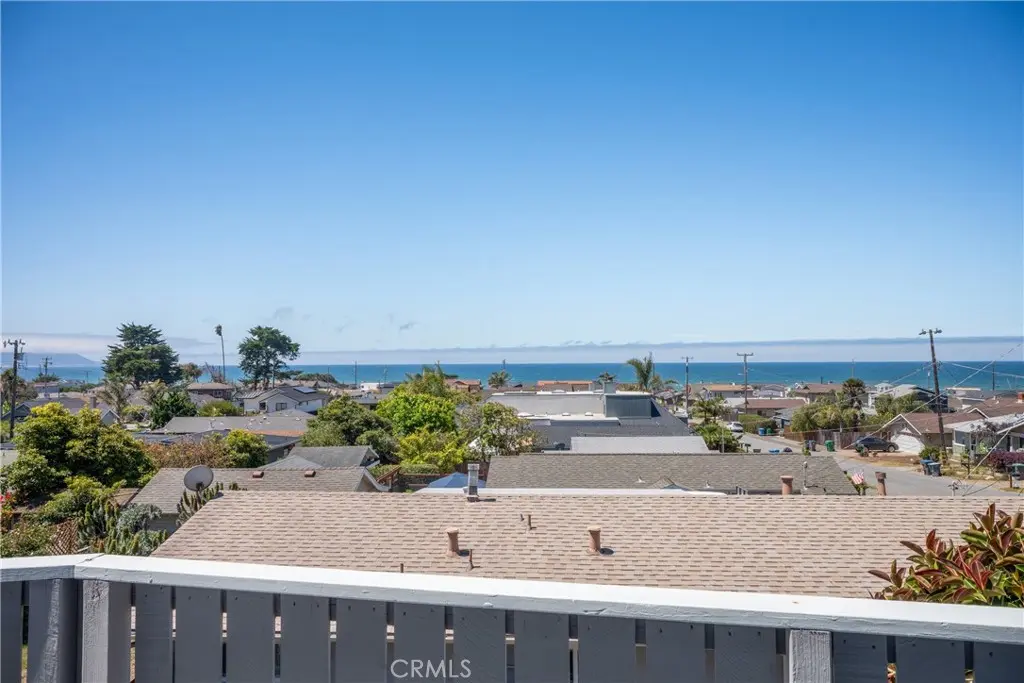 1124 S Ocean Avenue, Cayucos, CA — listing photo 1