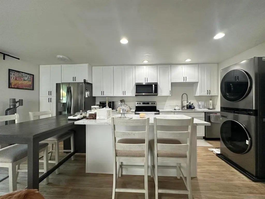 8741 Wahl, Santee, CA — listing photo 1