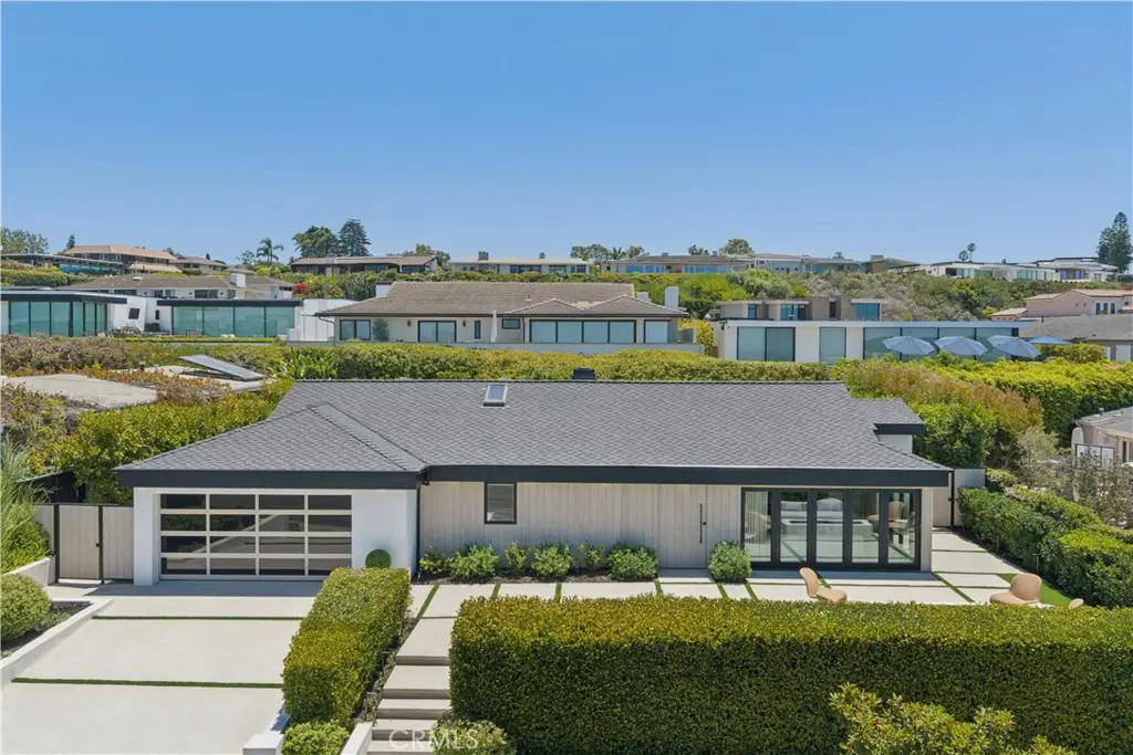 1120 White Sails Way, Corona Del Mar, CA — listing photo 1