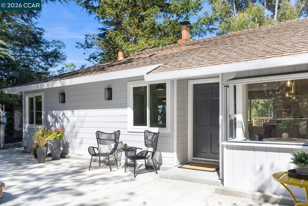 Single Family Residence for sale at 16 Ruth Ct, Lafayette, CA featuring 4 beds and 3 baths