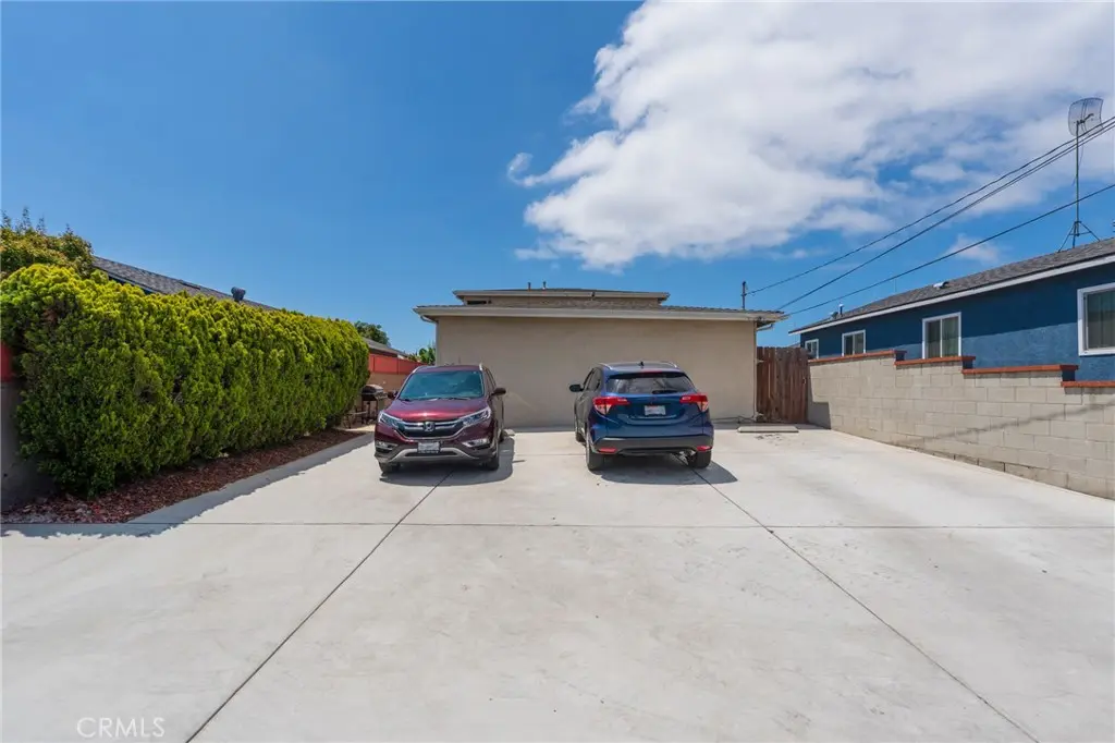 851 W Crestwood, San Pedro, CA — listing photo 1