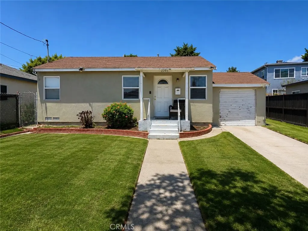 Single Family Residence for sale at 2345 W Cameron, Long Beach, CA featuring 2 beds and 1 bath