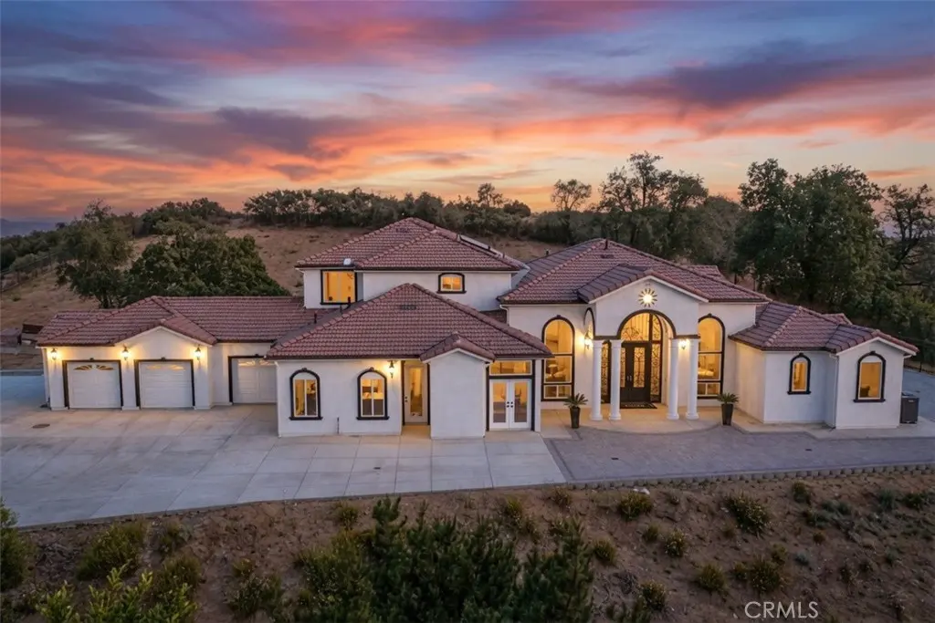 39625 County Line, Yucaipa, CA — listing photo 1