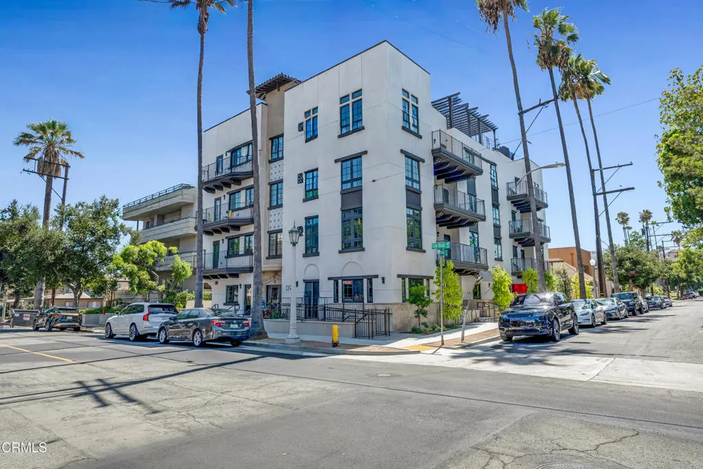 139 S Oak Knoll Avenue 103, Pasadena, CA — listing photo 1
