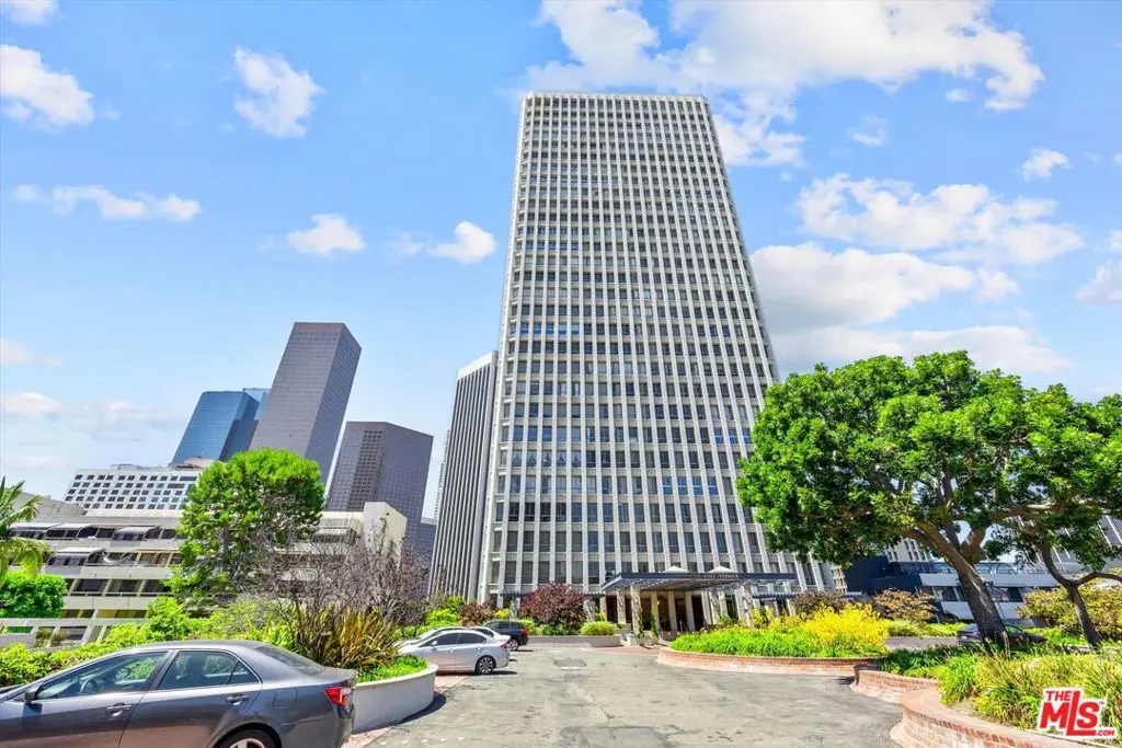 Condominium for sale at 800 W 1st Street 908, Los Angeles, CA featuring 2 beds and 2 baths