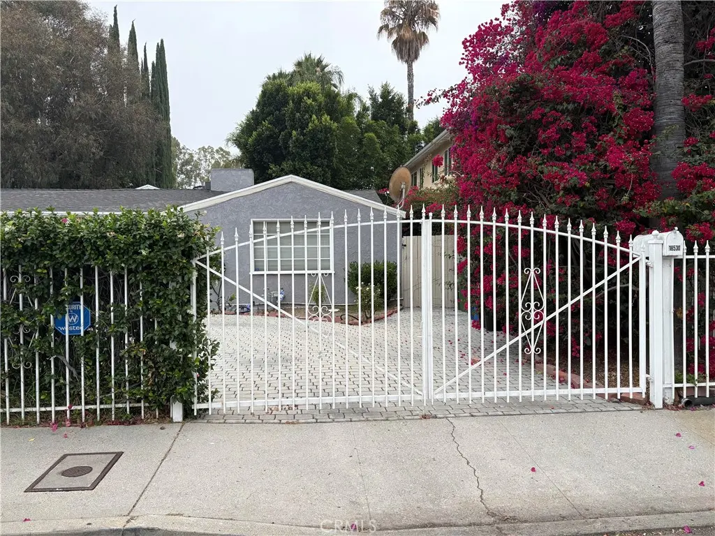 18530 linnet, Tarzana, CA — listing photo 1