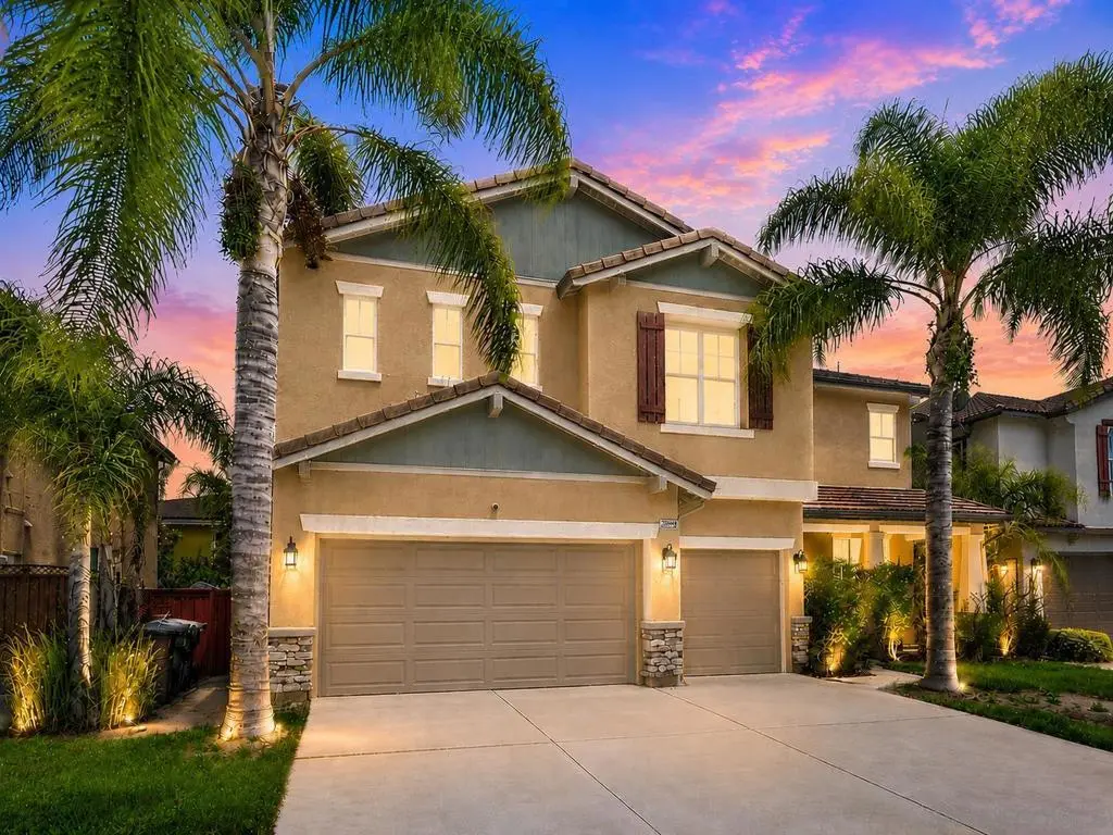Single Family Residence for sale at 33544 Bellflower Pl, Murrieta, CA featuring 5 beds and 3 baths