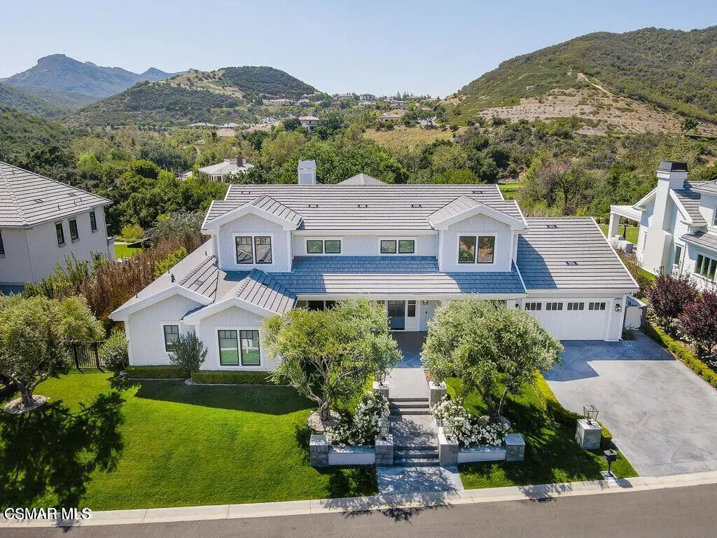 Residential Lease for rent at 2969 Calbourne Lane, Westlake Village, Los Angeles County, CA featuring 4 beds and 5 baths
