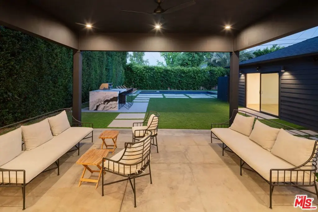 Residential Lease for rent at 16740 Otsego Street, Los Angeles, Los Angeles County, CA featuring 5 beds and 7 baths