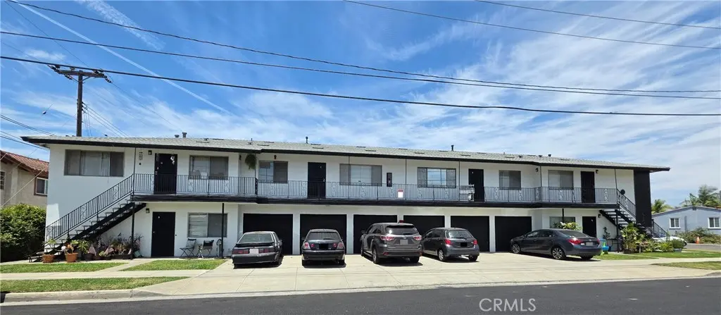 Residential Lease for rent at 901 Carob Way C, Montebello, Los Angeles County, CA featuring 2 beds and 1 bath