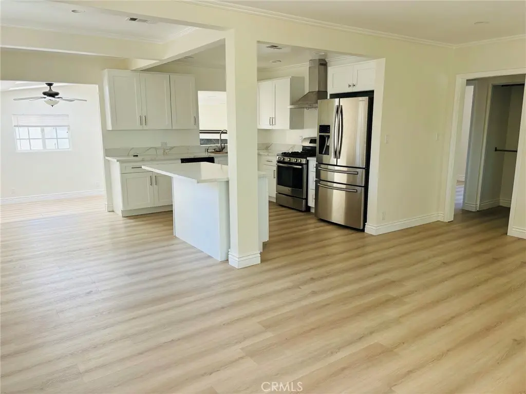 6653 Quakertown, Winnetka, CA — listing photo 1