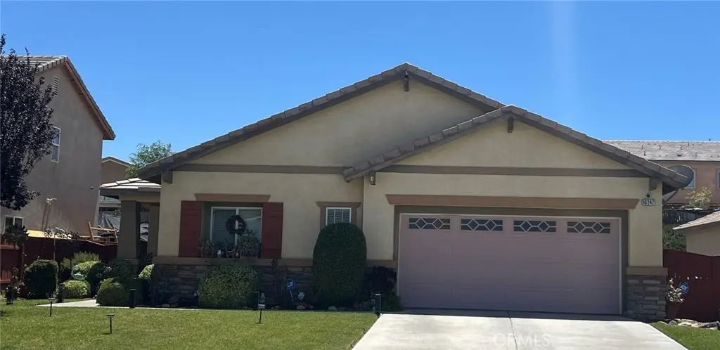 16247 Hamilton Court, Victorville, CA — listing photo 1