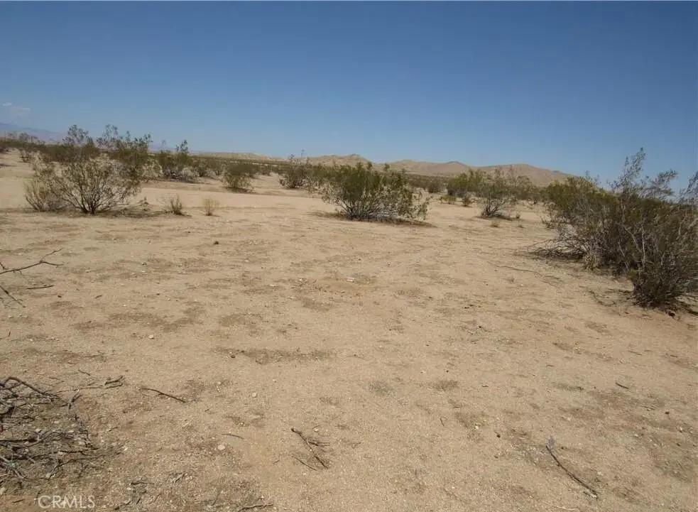 0 276-221-01-00-5 Oldsmobile Boulevard, California City, CA — listing photo 1