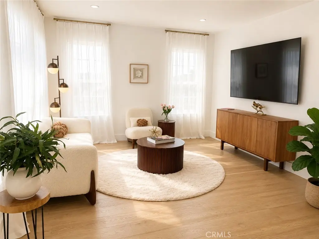 5143 Newcastle, Encino, CA — listing photo 1