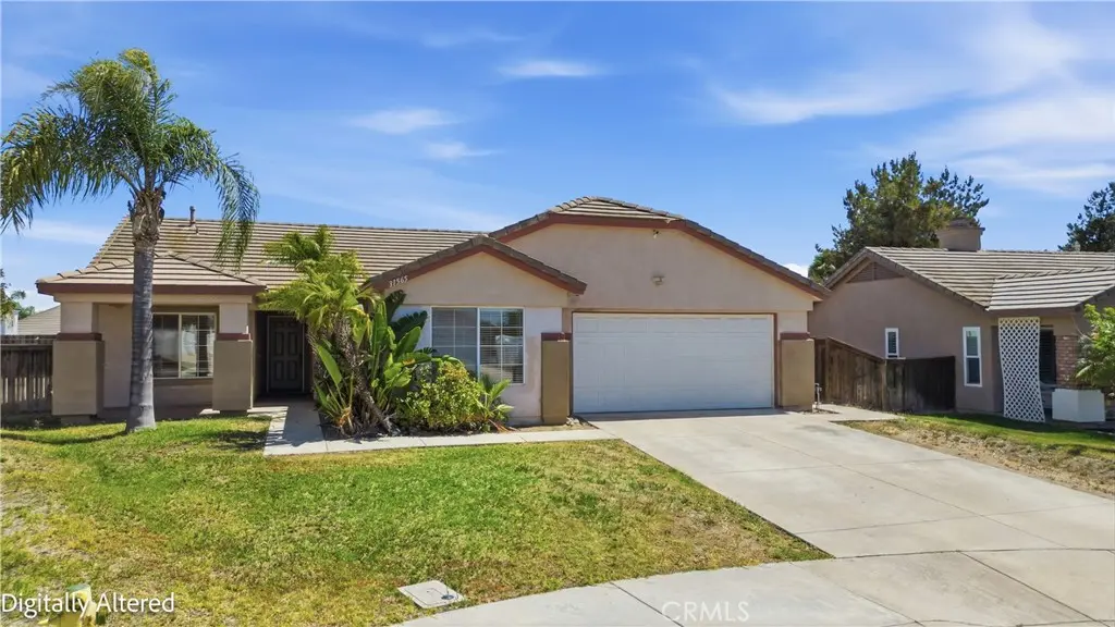 31565 Hamburg Circle, Winchester, CA — listing photo 1