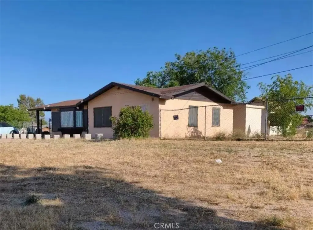 15357 Walnut, Hesperia, CA — listing photo 1