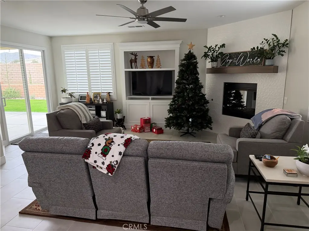 Residential Lease for rent at 83710 Swinton, Indio, Riverside County, CA featuring 4 beds and 2 baths