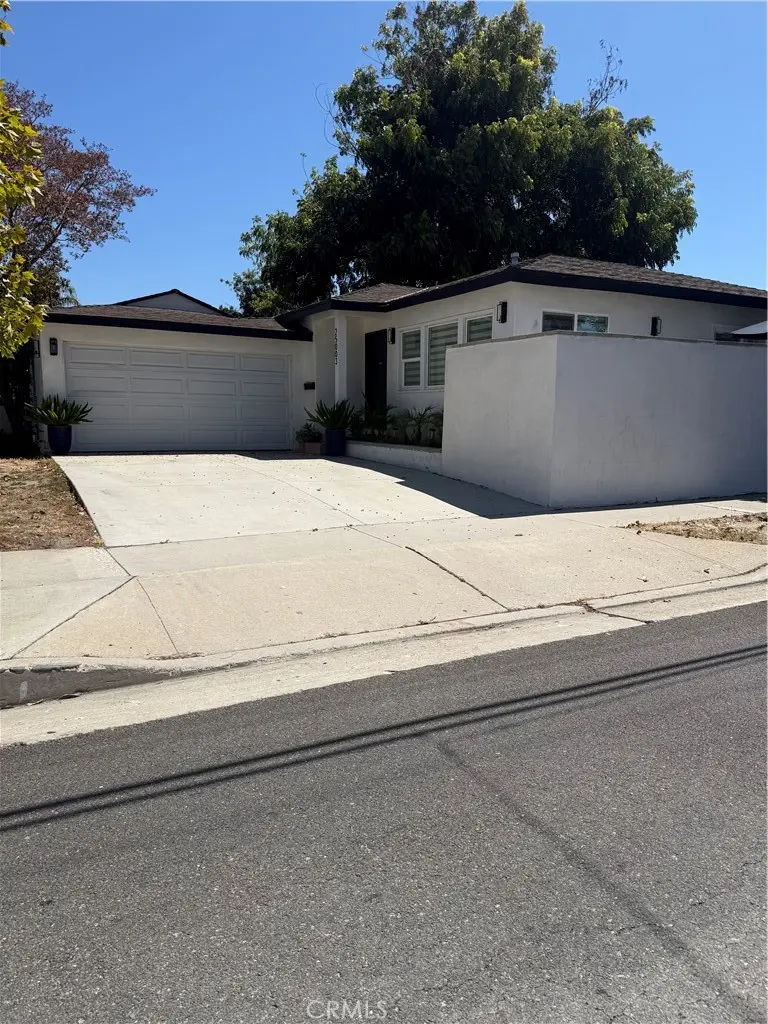 Residential Lease for rent at 25003 Andreo, Lomita, Los Angeles County, CA featuring 3 beds and 1 bath