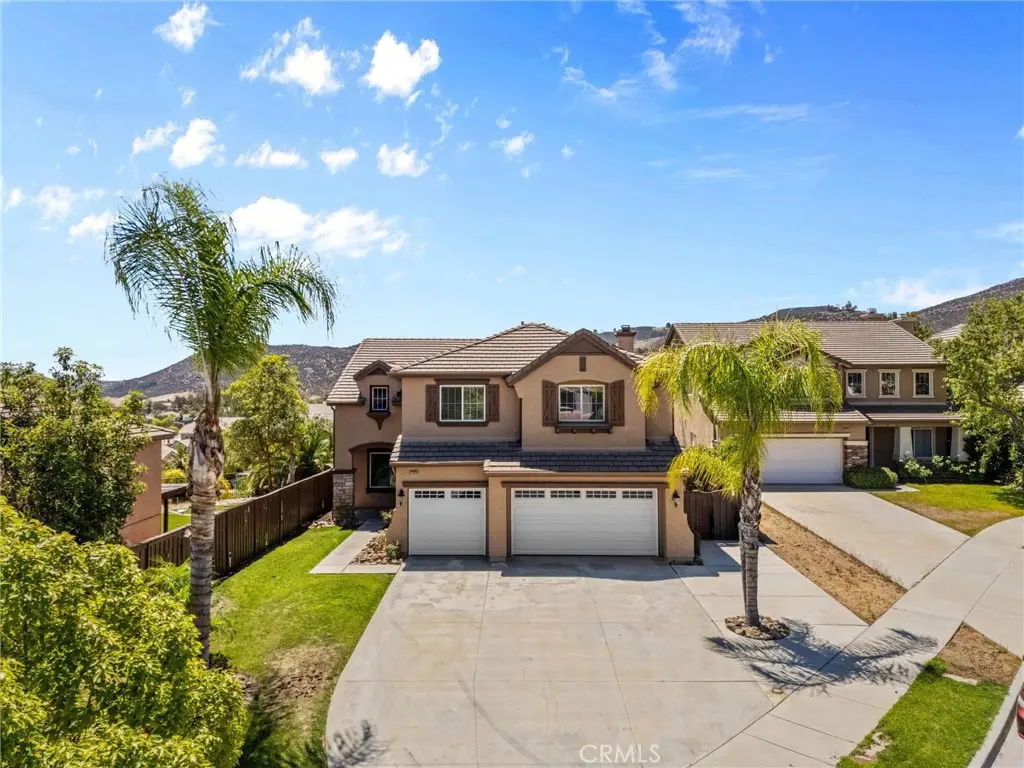 Single Family Residence for sale at 31926 Hyacinth Court, Lake Elsinore, CA featuring 5 beds and 3 baths