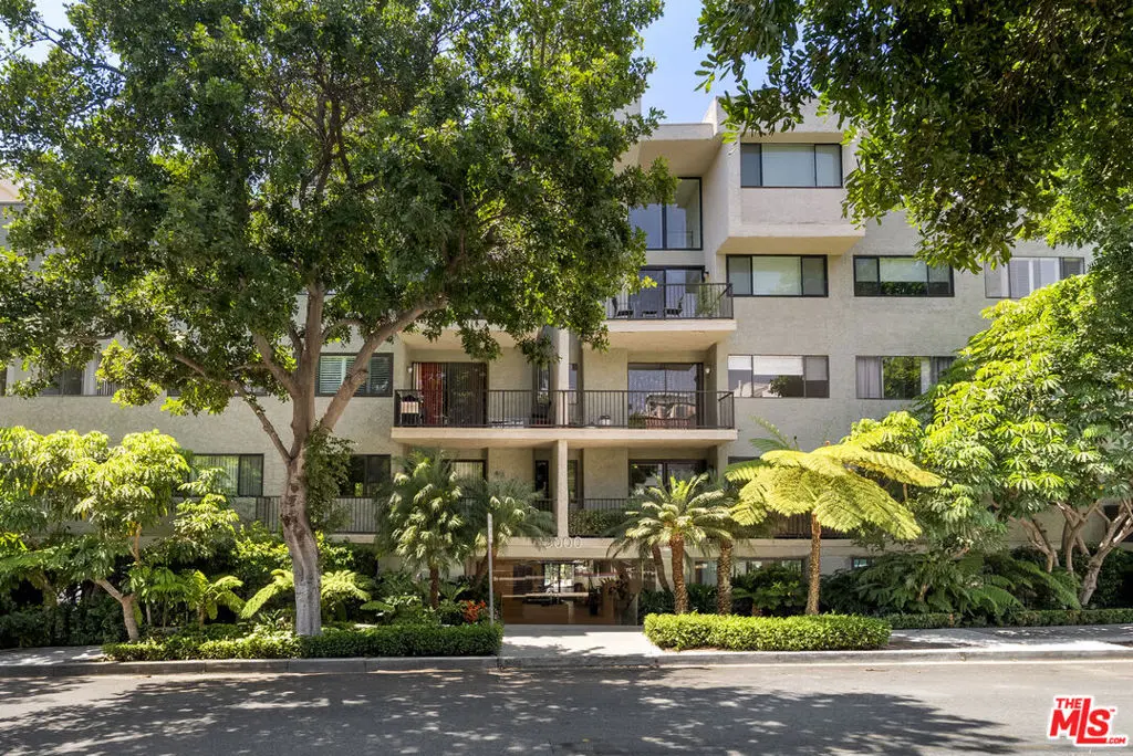 9000 Cynthia Street 207, West Hollywood, CA — listing photo 1