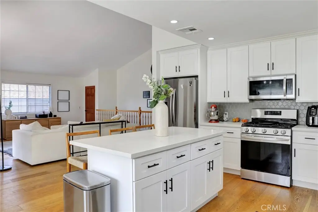 Single Family Residence for sale at 4265 Yosemite, Los Angeles, CA featuring 3 beds and 2 baths