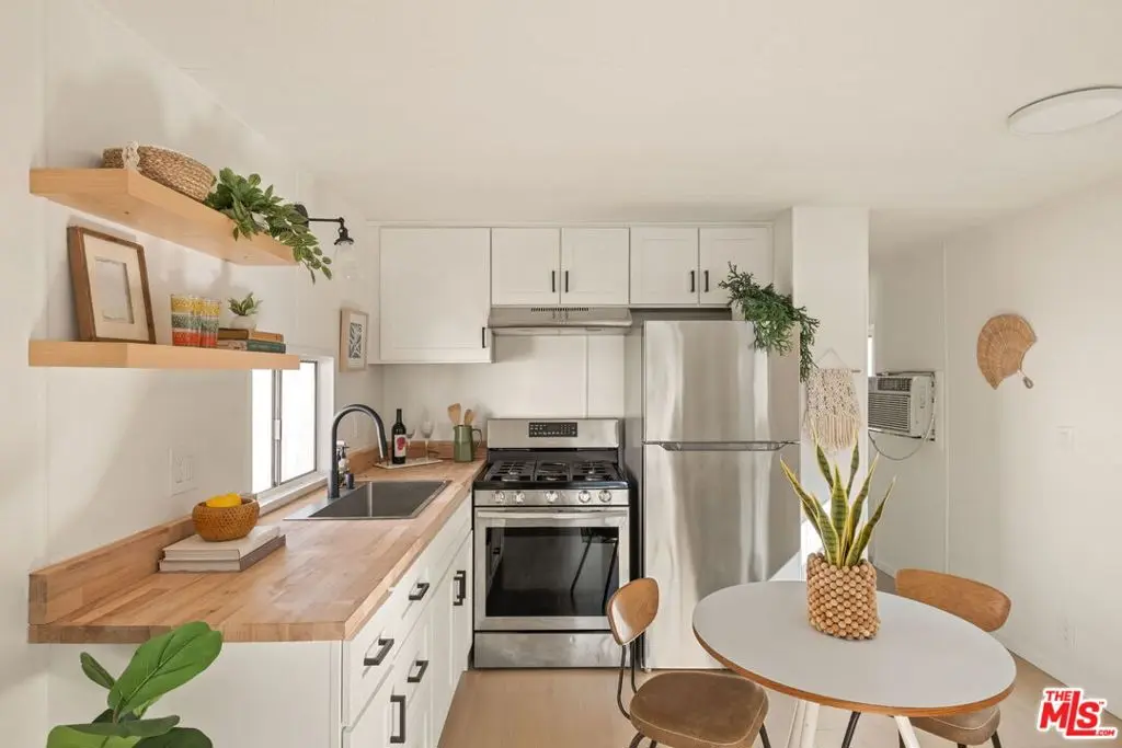 11250 Playa Street 82, Culver City, CA — listing photo 1