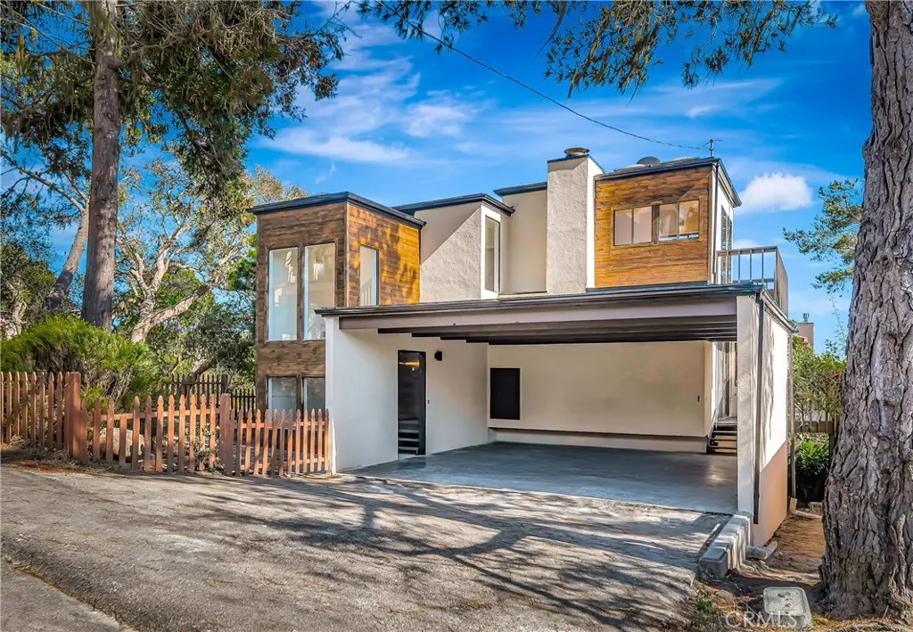 470 Wellington, Cambria, CA — listing photo 1