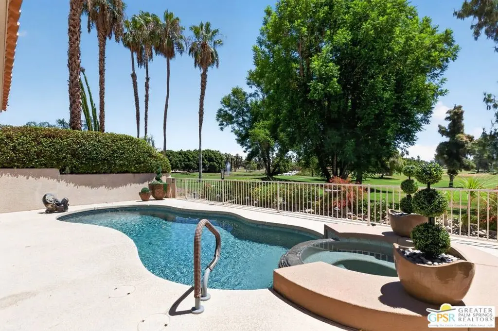 216 Kavenish Drive, Rancho Mirage, CA — listing photo 1