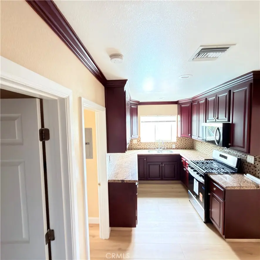Residential Lease for rent at 8018 Radford Avenue, Los Angeles, Los Angeles County, CA featuring 2 beds and 1 bath