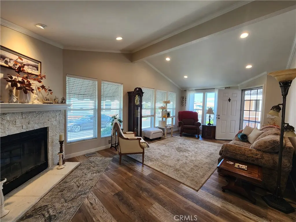Manufactured In Park for sale at 9850 Garfield 112, Huntington Beach, CA featuring 2 beds and 2 baths