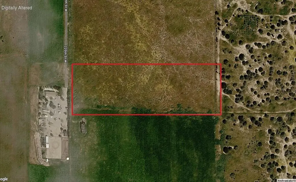 219 Street West & Avenue D 8, Lancaster, CA — listing photo 1