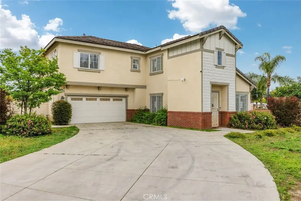 10995 Coalinga, Montclair, CA — listing photo 1