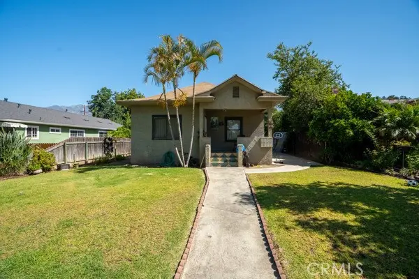 327 W Lemon Avenue, Monrovia, CA — listing photo 1