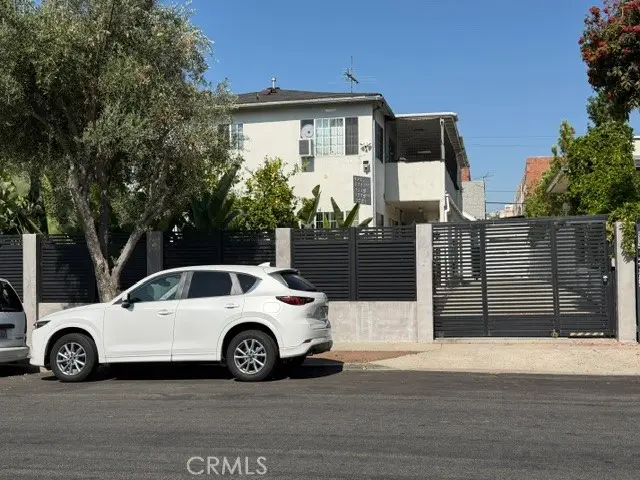 Residential Lease for rent at 1717 N Berendo, Los Angeles, Los Angeles County, CA featuring 1 bed and 1 bath