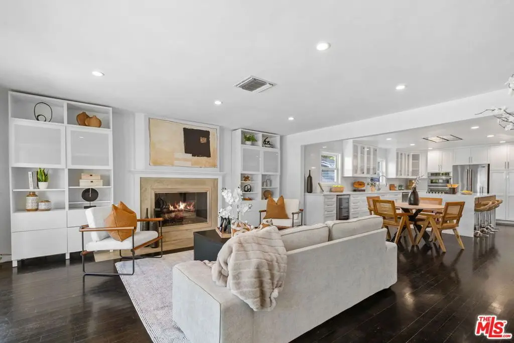 4460 Stansbury Avenue, Sherman Oaks, CA — listing photo 1